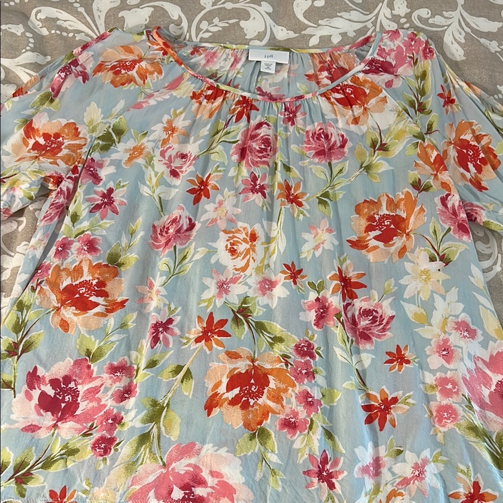 J Jill Peek A Boo Shoulder Floral Blouse with Multicolor Design XS Petite